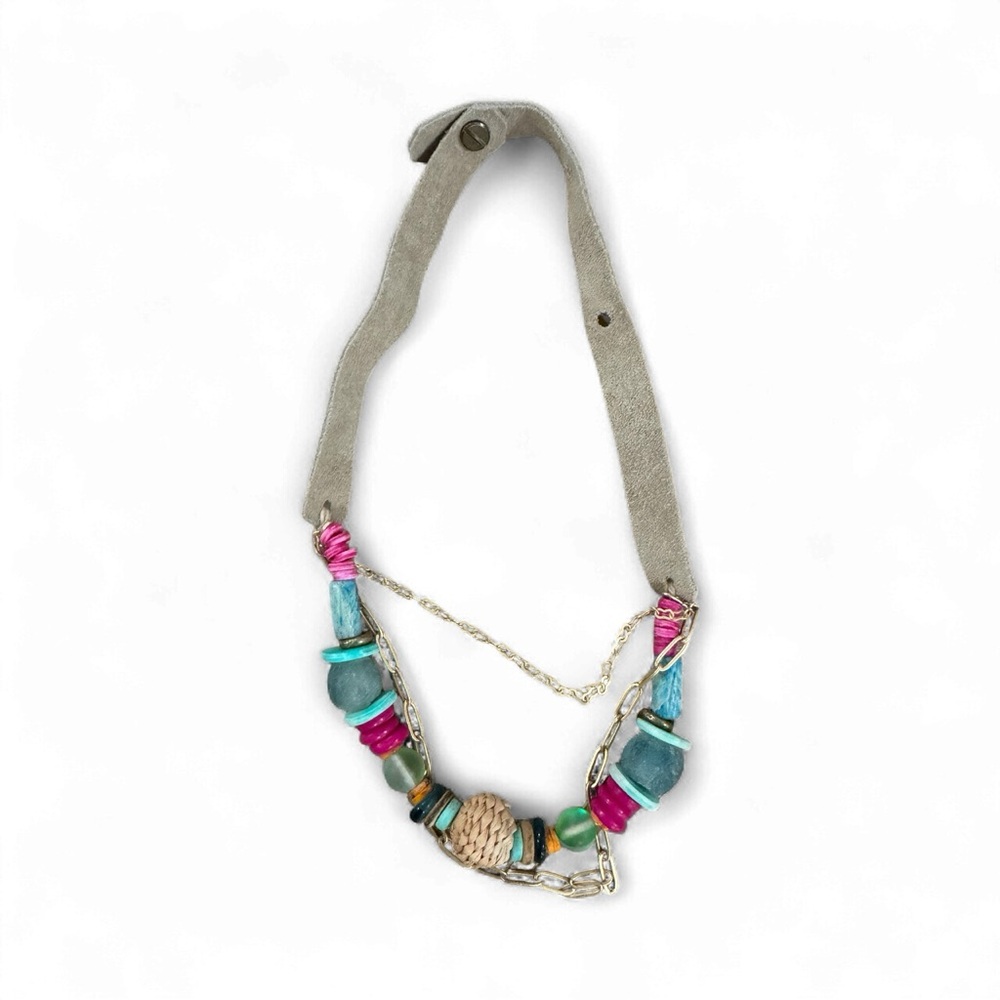 Twine & Twig  Multicolor Beaded Necklace - Pink
